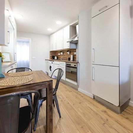 Bravissimo Eiximenis, With Beautiful Terrace And Views Daire Girona Dış mekan fotoğraf